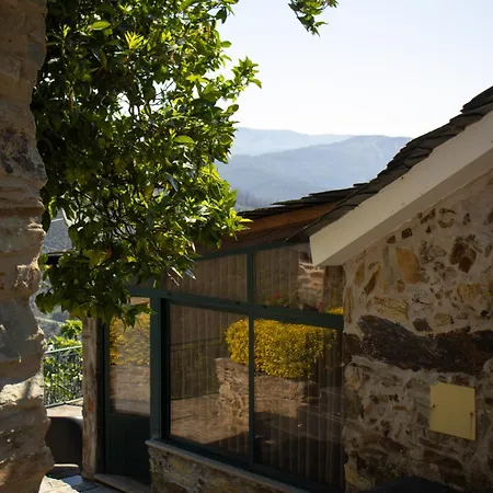 Quinta Dos Cotos Ferienhaus *